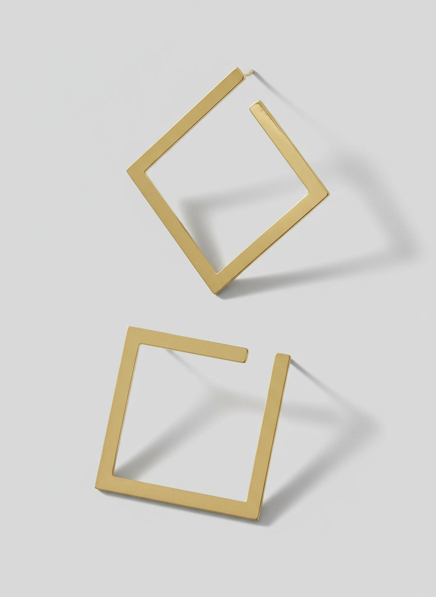 Boucles d’oreilles Carré d’Or