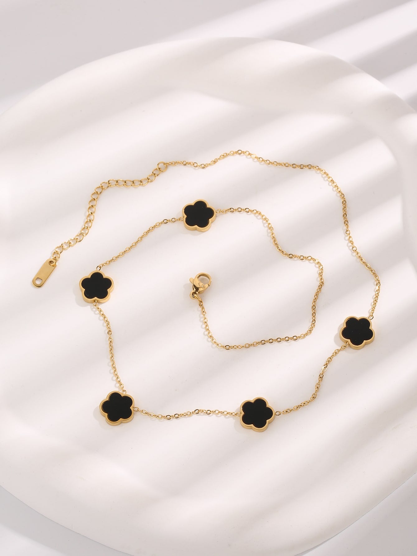 Collier Fleur d’Aura