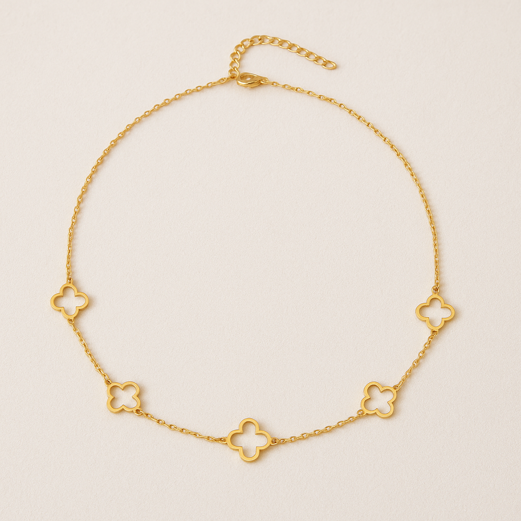 collier en acier inoxydable doré orné de trèfle