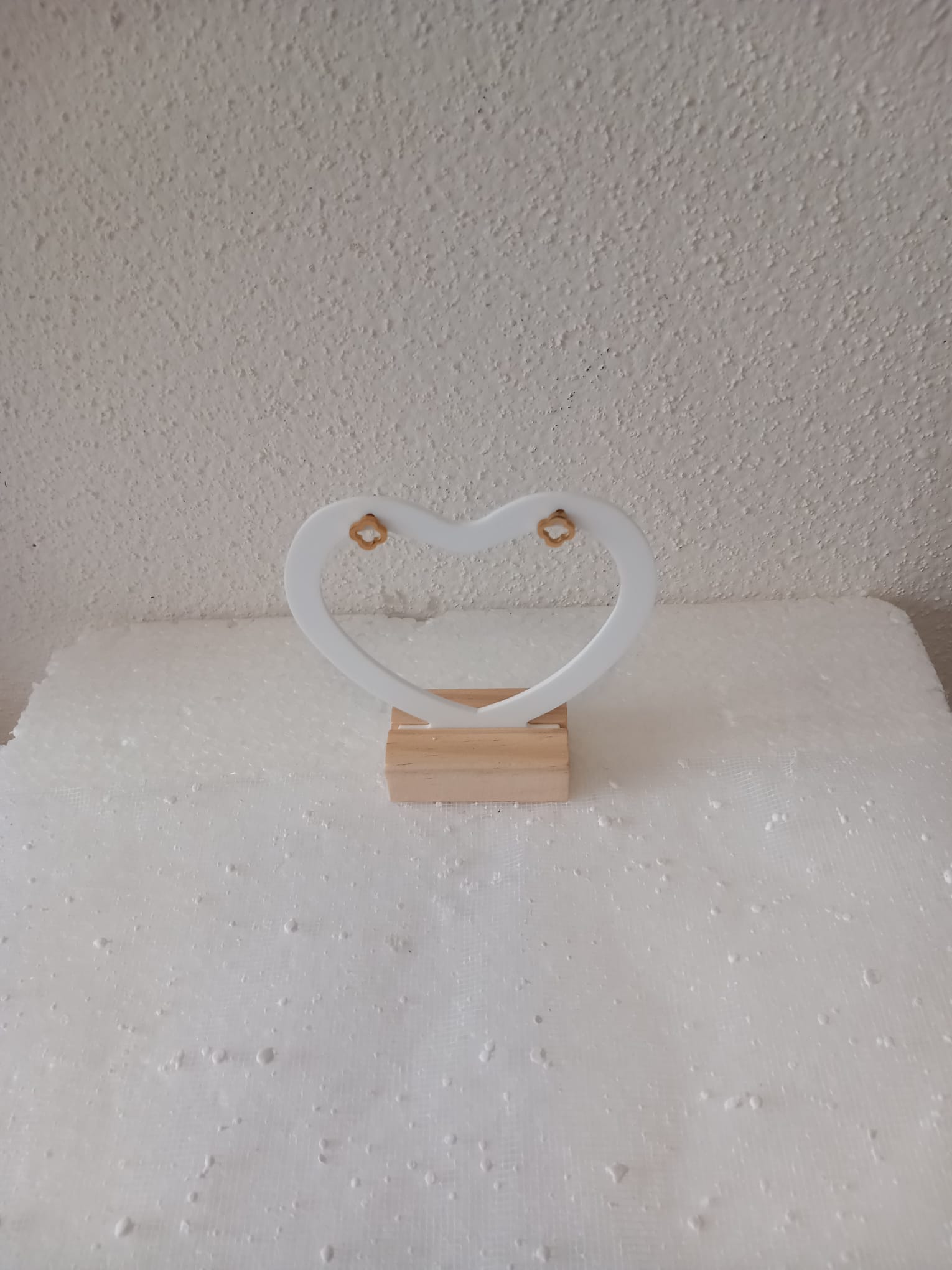 Boucles d’oreilles trèfle doré – Élégance et chance subtile