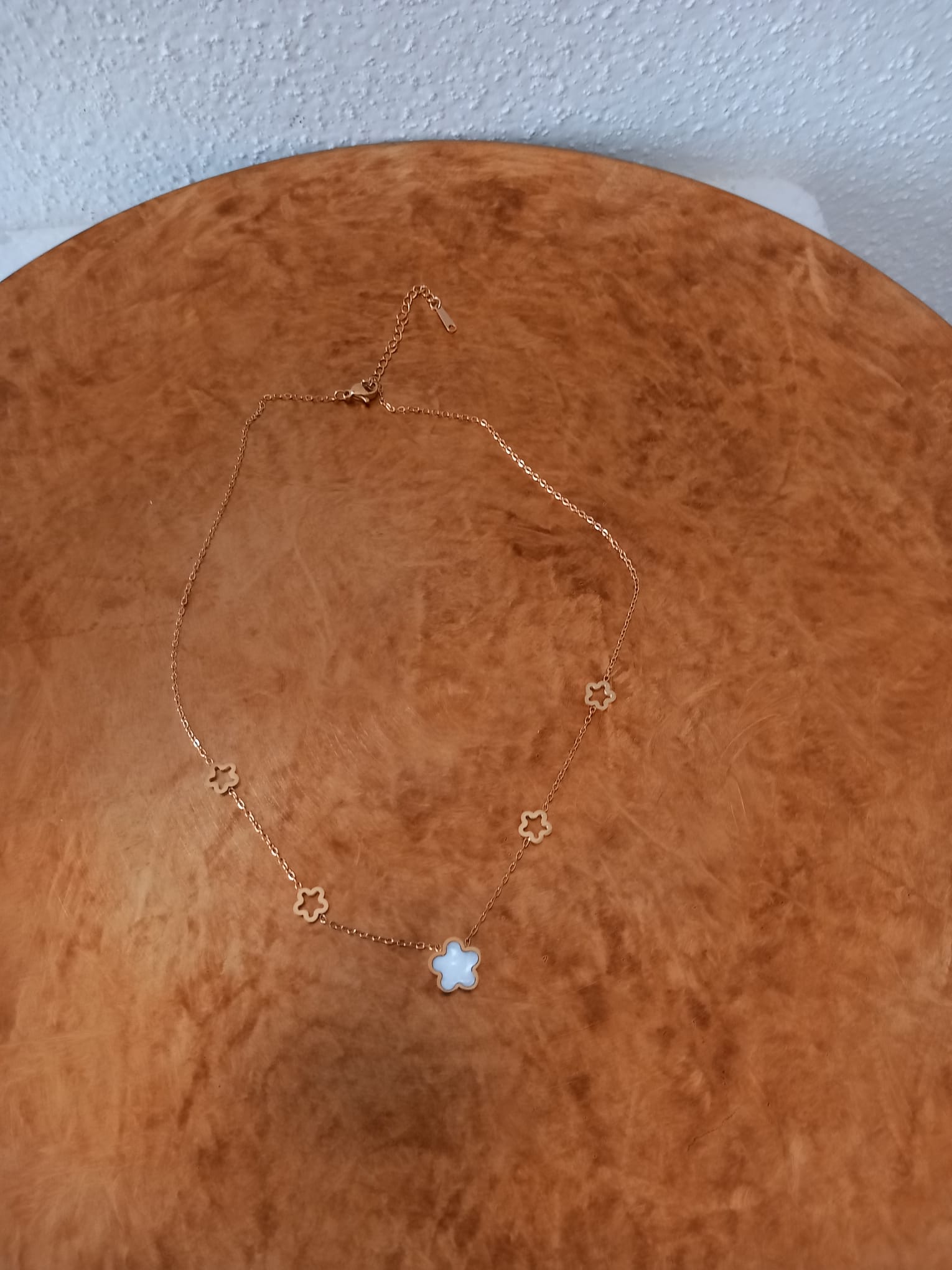 Collier “Trèfle de Grâce” – Nacre & Doré