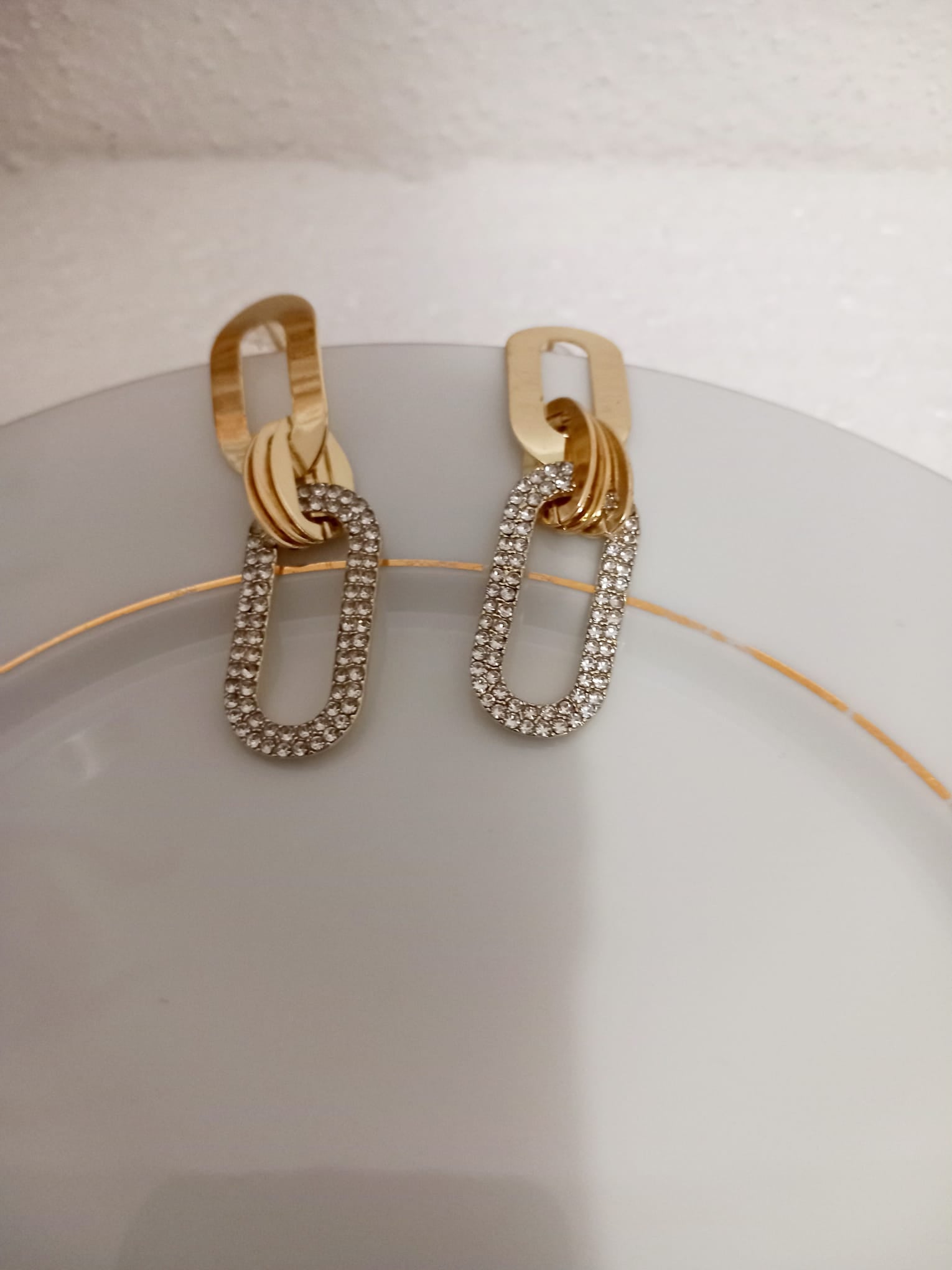 Boucles d’oreilles “Chaîne d’Or” – L’éclat du lien