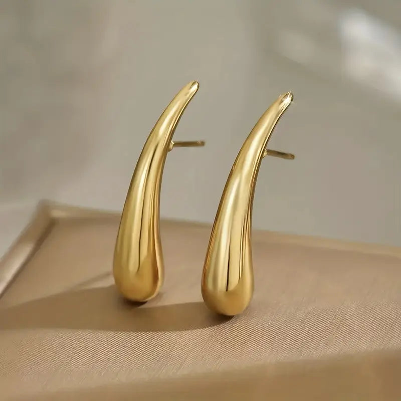 Boucles d’oreilles Goutte d’Or Élégance 18K